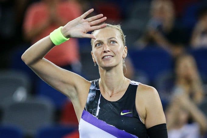 Kvitova logra un triunfo ventajoso y pasa a los cuartos de final en Brisbane