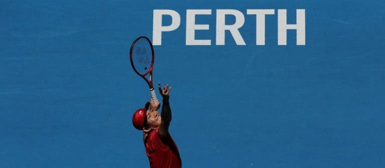 Japón, sin Nishikori, aplasta a Uruguay en la ATP Cup en Perth