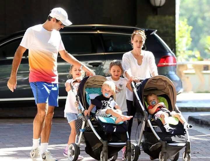Federer y su familia: «No me gusta estar en los torneos sin ellos»