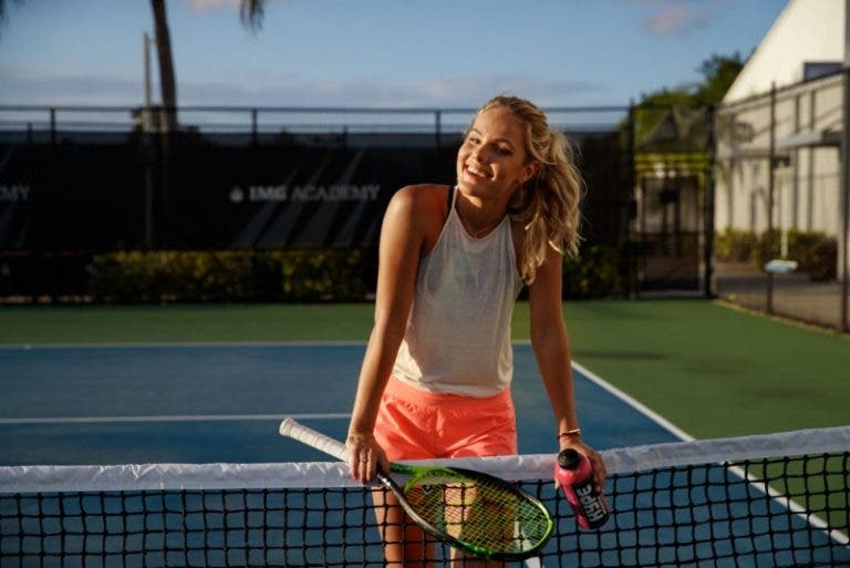 La joven rusa Sofya Zhuk se da de baja en el tenis
