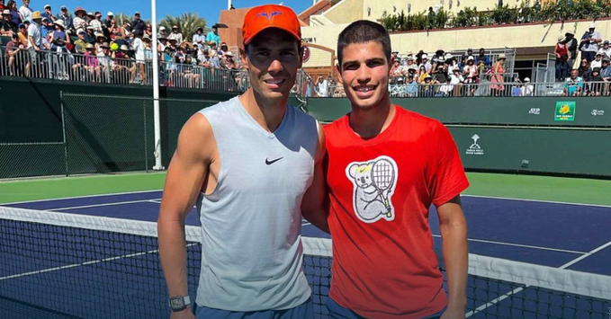 Rafa Nadal felicita a Carlos Alcaraz por su título en Miami