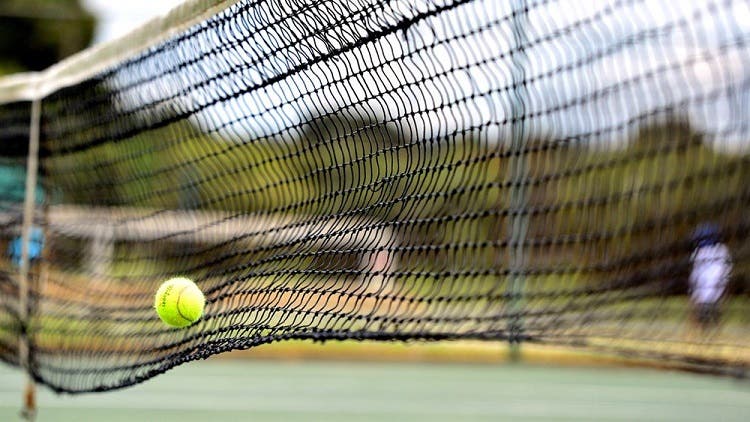 Corrupción en el tenis: suspenden de por vida a jugador francés por amaño de partidos