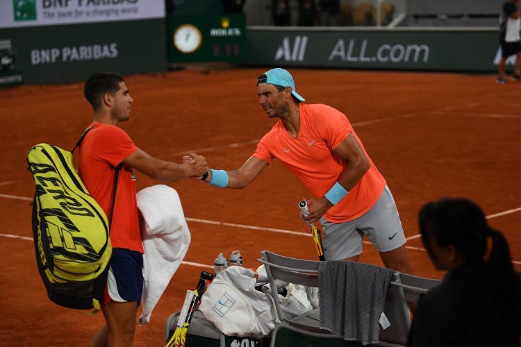 Video: así fue el encuentro de Nadal, Alcaraz y Djokovic en Roland Garros