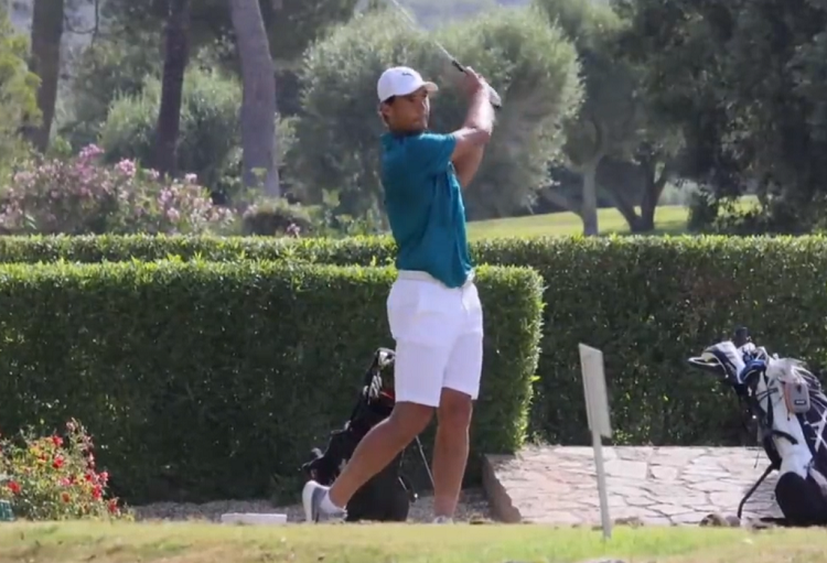 Rafa Nadal termina 5° en un torneo de golf antes de jugar en Wimbledon