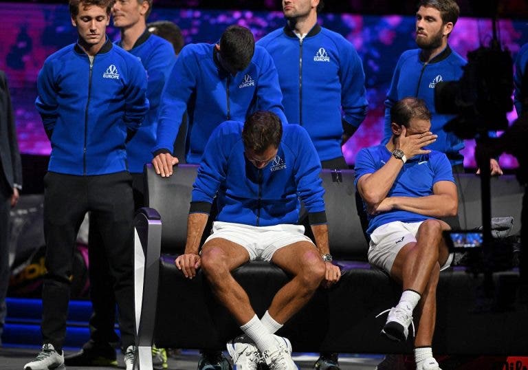 La imagen de Rafa Nadal totalmente emocionado con Roger Federer