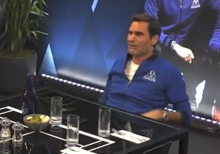 [VIDEO] Andy Murray sufre una doble caída y Roger Federer lo sufre