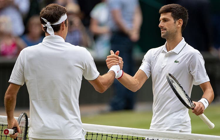 ¡No se olvida! Djokovic se cruza con Federer por la final de Wimbledon: «Perdón, Roger»