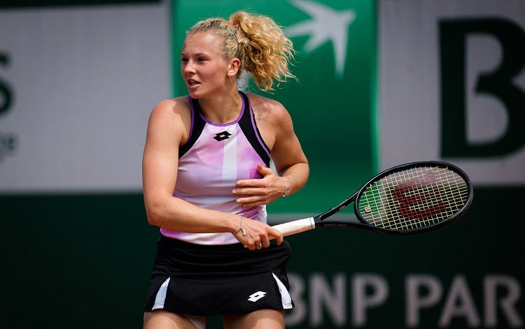Siniakova sorprende a Rybakina y es campeona del WTA de Portoroz