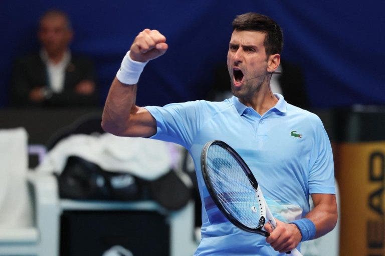 Imparable: Djokovic arrasa a Tsitsipas y gana su título 90° en Astana