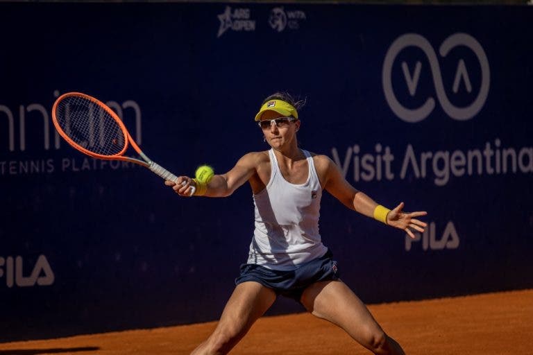 Nadia Podoroska tropieza en su debut en Roma ante Sloane Stephens