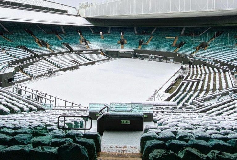 Wimbledon se tiñe de blanco gracias a la nieve
