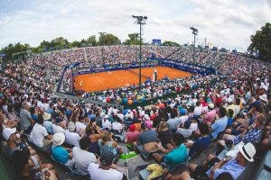 argentina-open-court-guillermo-vilas