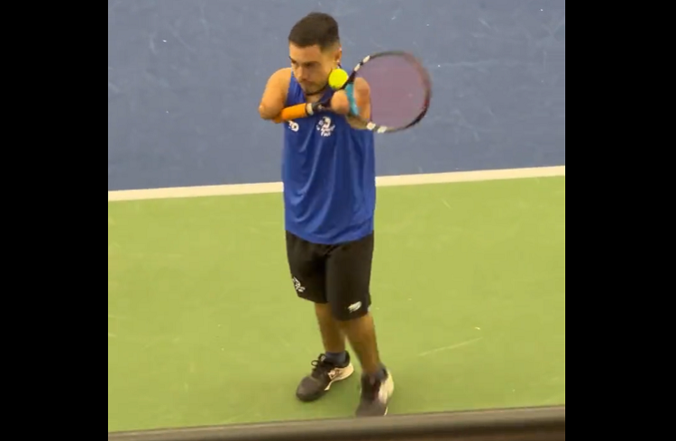 [VIDEO] Así juega Nico Basaez, el tenista adaptado número 1 de Chile