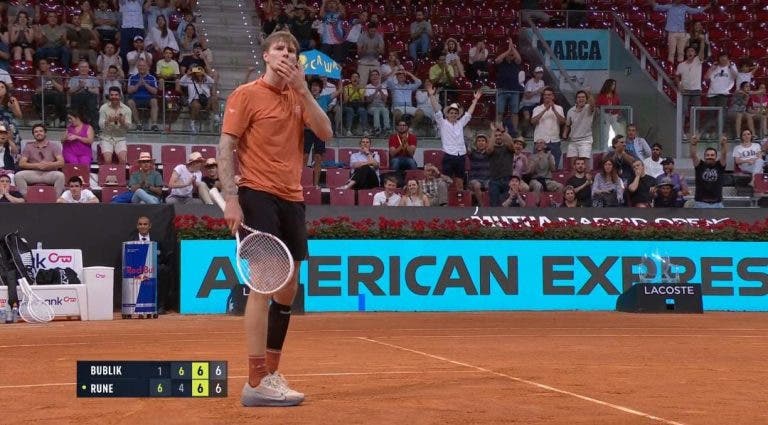 [VIDEO] El espectacular Match Point salvado por parte de Alexander Bublik ante Rune