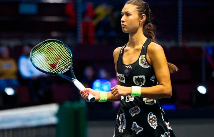 La rusa Diatchenko no pudo viajar a un torneo de tenis por su pasaporte y denuncia «nazismo»