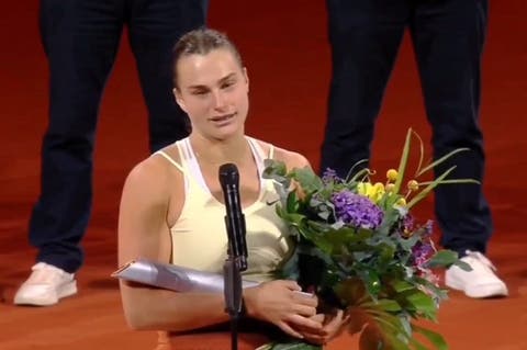 sabalenka-premiacion-stuttgart