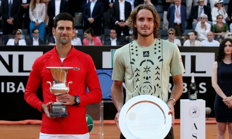 Stefanos Tsitsipas le da un mensaje de felicitación a Djokovic… ¿Creado por una IA?