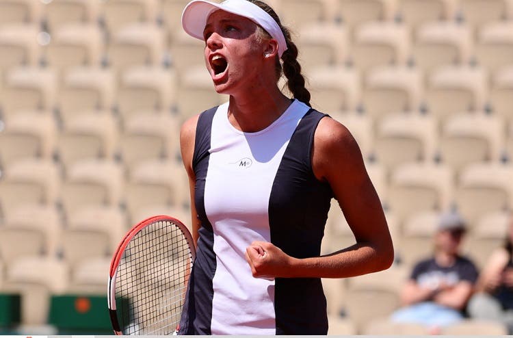 Abran paso a Alina Korneeva, la nueva joya de 16 años que ya brilla en el tenis femenino mundial