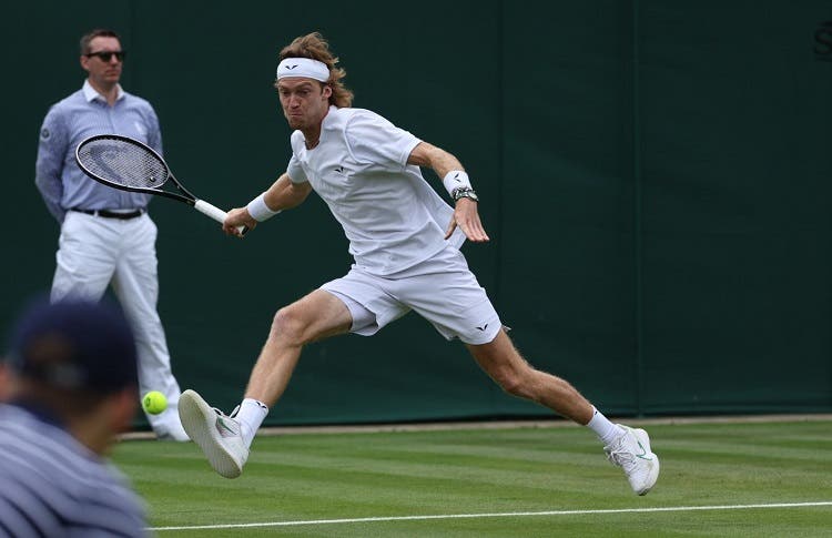 Wimbledon 2023: Rublev no falla y es el primer ganador del torneo entre los varones