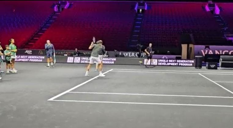 [VIDEO] Roger Federer vuelve a jugar en la Laver Cup 2023