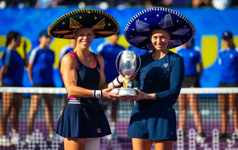WTA Finals: Siegemund y Zvonareva se llevan el título de dobles
