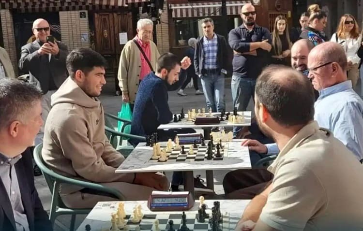 Carlos Alcaraz te desafía al ajedrez: «Me ayuda a ser más rápido mentalmente»